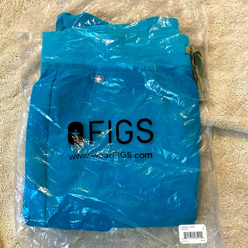 Figs joggers, new never used. #scrubs #uniforms # medical field #pants